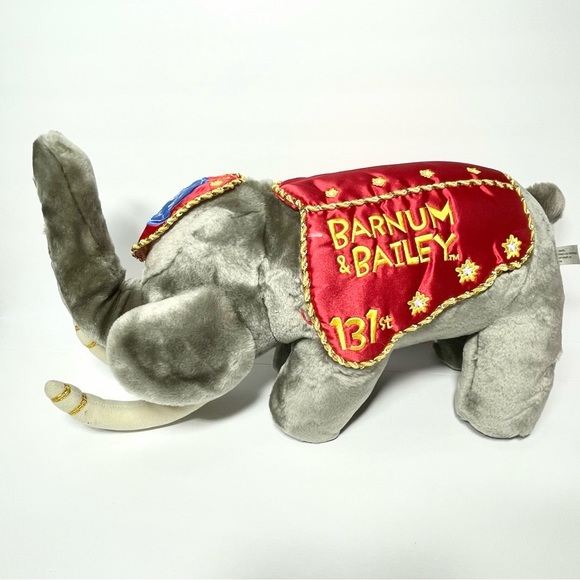 Ringlings 131 Circus 2001 Toy Elephant satin embroidered blanket - Picture 1 of 13